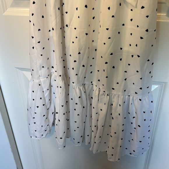Elegant White Polka Dot Dress - Picture 5 of 13